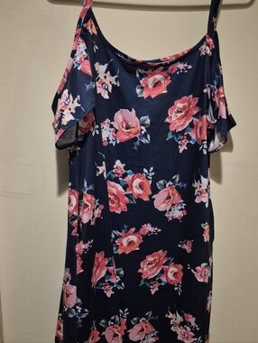 Summer Dress With Cold Shoulders, No Tags